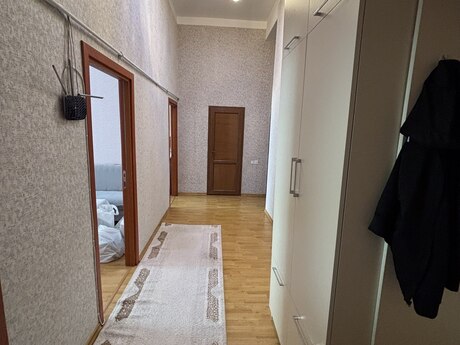 Kirayə 2 otaqlı mənzil, 80 m², Nəriman Nərimanov: 1 100 ₼/ay 2