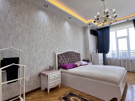 3 otaqlı mənzil, 120 m², Elmlər Akademiyası: 318 000 ₼ 3