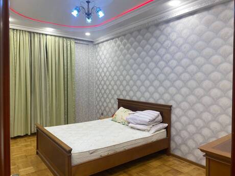 3 otaqlı mənzil, 90 m², Neftçilər: 250 000 ₼ 4