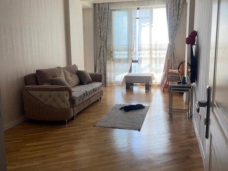 Kirayə 2 otaqlı mənzil, 65 m², 28 May: 1 000 ₼/ay 3