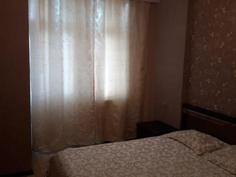 Kirayə 2 otaqlı mənzil, 85 m², İnşaatçılar: 700 ₼/ay 4