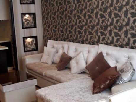 2 otaq · 85 m² · 12/16 mərtəbə, İnşaatçılar