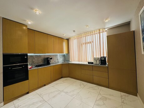 3-комнатная квартира, 103 м², İnşaatçılar: 330 000 ₼ 5
