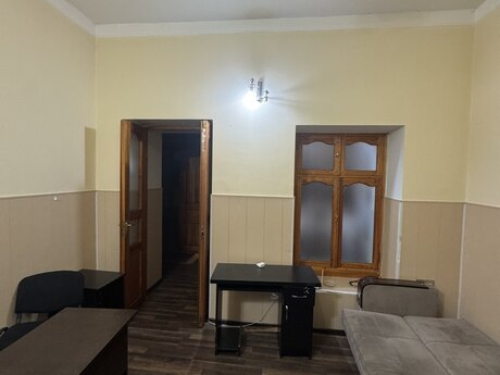 3 otaqlı mənzil, 45 m², İçəri Şəhər: 160 000 ₼ 3