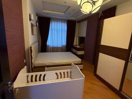 Kirayə 3 otaqlı mənzil, 106 m², Nəriman Nərimanov: 1 000 ₼/ay 4