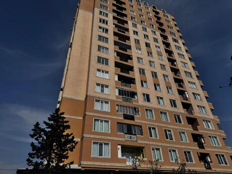 Elan №6400673 - Bakı, Qara Qarayev m., 4 otaqlı, 186 m², 10/17 mərtəbə