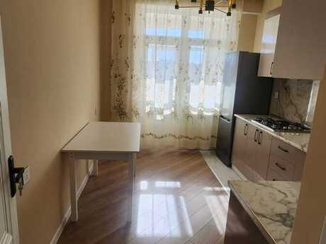 Kirayə 3 otaqlı mənzil, 125 m², İnşaatçılar: 1 000 ₼/ay 4