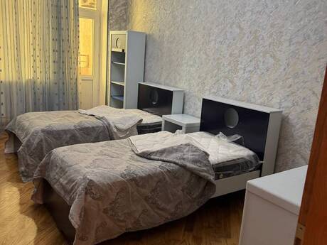 Kirayə 3 otaqlı mənzil, 150 m², Elmlər Akademiyası: 1 199 ₼/ay 3