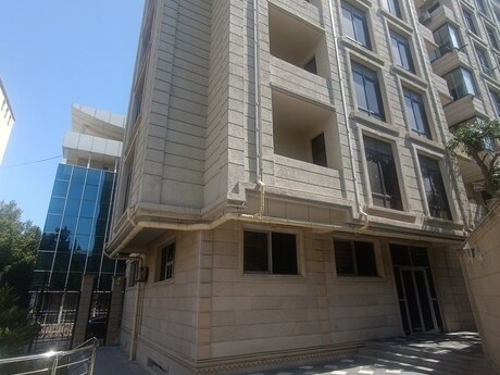 3 otaqlı mənzil, 171 m², Nərimanov: 375 000 ₼ 4