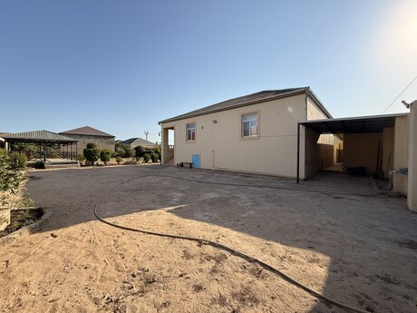 4 otaqlı həyət evi, 200 m², Binə: 235 000 ₼ 3