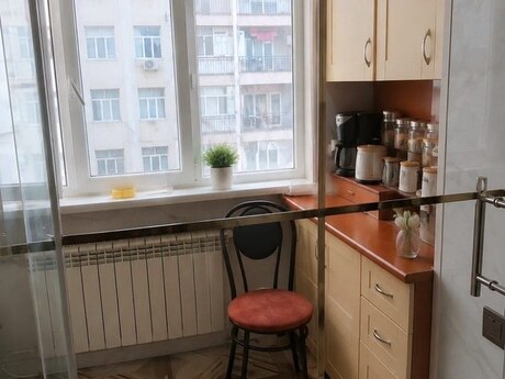 3 otaqlı mənzil, 70 m², Həzi Aslanov: 170 000 ₼ 5