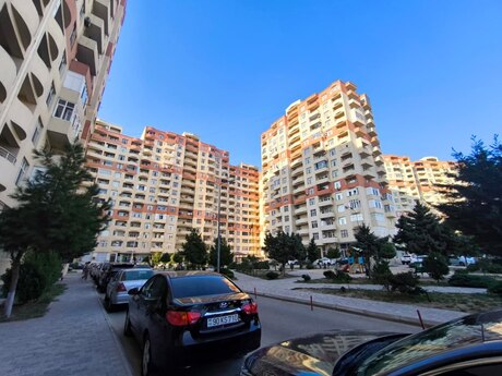 Объявление №6395961 - Баку, м. Ази Асланов, 3-комн., 105 м², 12/15 этаж