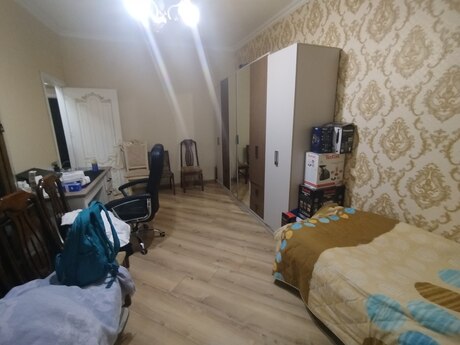 3-room apartment, 75 m², 7-ci mikrorayon: 210 000 ₼ 2