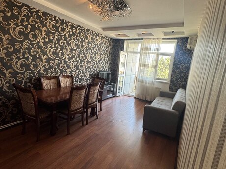 Elan №6400854 - Bakı, Bakıxanov q., 3 otaqlı, 85 m², 4/5 mərtəbə