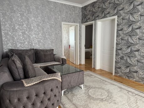 10 otaqlı həyət evi, 450 m², Zabrat: 175 000 ₼ 3