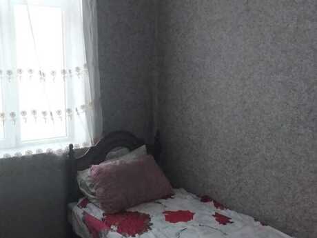 2-room apartment for rent, 50 m², 8 Noyabr: 370 ₼/mo 3
