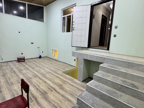 6 otaqlı həyət evi, 140 m², Ramana: 92 000 ₼ 3