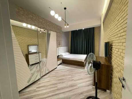 3-room apartment for rent, 93 m², Boulevard Residence: 1 700 ₼/mo 3