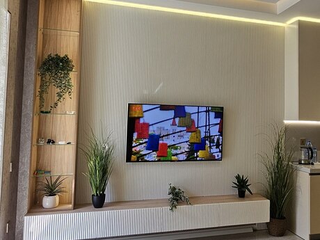2 rooms · 60 m² · floor 3/7, Sea Breeze