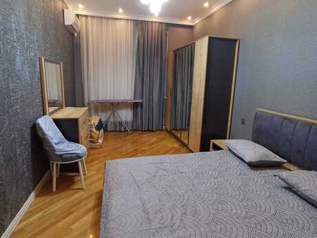 Аренда: 2-комнатная квартира, 95 м², Qara Qarayev: 800 ₼/мес 4