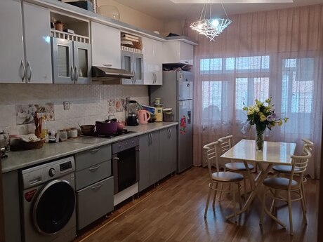 3 otaq · 114 m² · 6/6 mərtəbə, Masazır