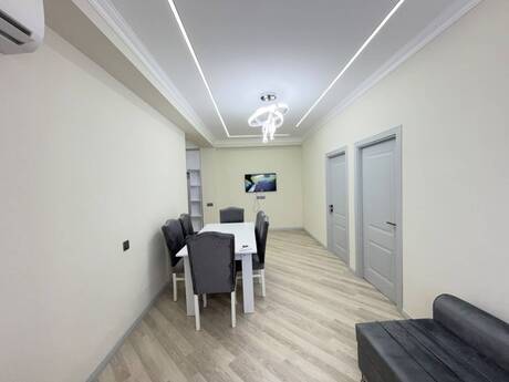 3-room apartment for rent, 86 m², İnşaatçılar: 850 ₼/mo 4