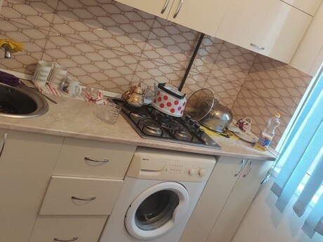 Аренда: 1-комнатная квартира, 55 м², Xalqlar Dostluğu: 180 ₼/мес 4