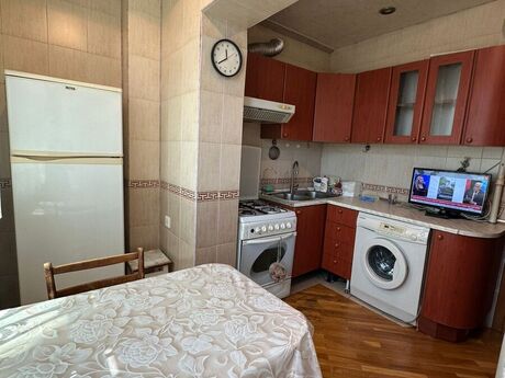 Kirayə 3 otaqlı mənzil, 90 m², Binəqədi: 800 ₼/ay 3
