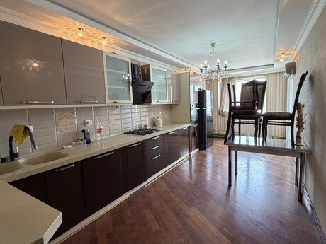 3 rooms · 150 m² · floor 7/20, Nəriman Nərimanov