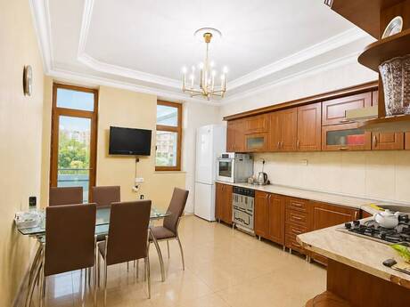 3 otaqlı mənzil, 125 m², Elmlər Akademiyası: 290 000 ₼ 3