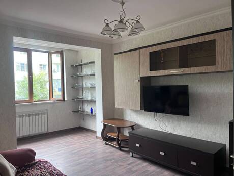 Elan №6401251 - Bakı, Memar Əcəmi m., 2 otaqlı, 45 m², 3/5 mərtəbə