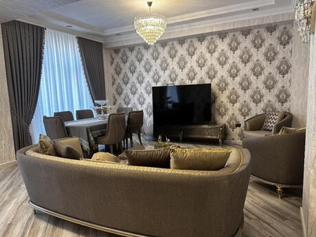 4 otaqlı mənzil, 180 m², Ağ şəhər: 880 000 ₼ 4