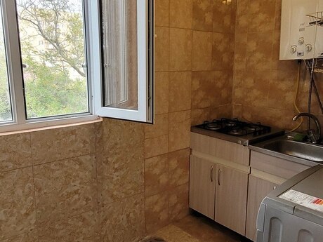 Kirayə 1 otaqlı mənzil, 22 m², Qara Qarayev: 360 ₼/ay 4