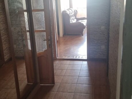 Elan №6401393 - Bakı, Gənclik m., 3 otaqlı, 70 m², 9/9 mərtəbə