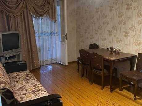 Elan №6401370 - Bakı, İnşaatçılar m., 2 otaqlı, 50 m², 5/5 mərtəbə