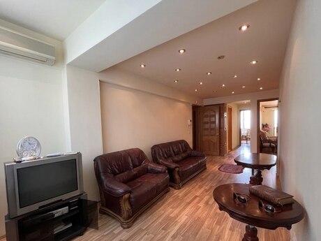 4 otaqlı mənzil, 120 m², İçəri Şəhər: 415 000 ₼ 4