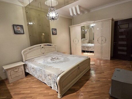 Elan №6401372 - Bakı, 28 May m., 2 otaqlı, 105 m², 11/19 mərtəbə