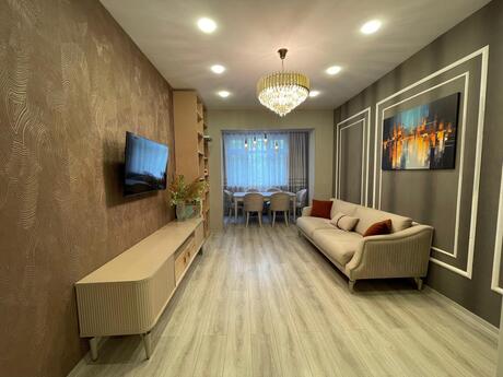 Elan №6401432 - Bakı, İnşaatçılar m., 2 otaqlı, 65 m², 8/19 mərtəbə