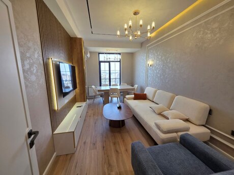 Kirayə 2 otaqlı mənzil, 75 m², Bakıxanov: 750 ₼/ay 2