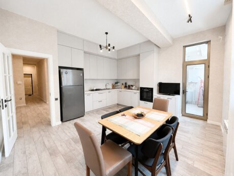 Объявление №6401609 - Баку, м. Элмляр Академиясы, 3-комн., 130 м², 16/22 этаж