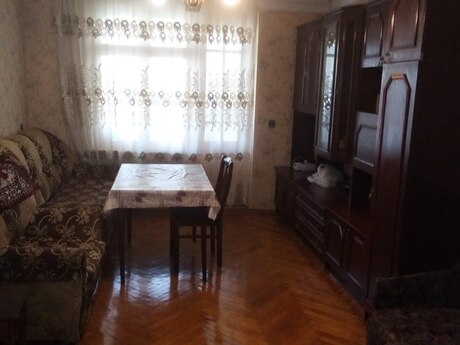 2 otaq · 45 m² · 4/5 mərtəbə, İnşaatçılar