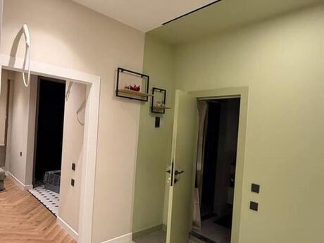 3 otaqlı mənzil, 94 m², İnşaatçılar: 300 000 ₼ 5