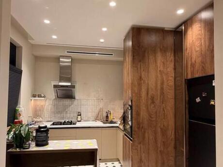 3 otaqlı mənzil, 94 m², İnşaatçılar: 300 000 ₼ 2