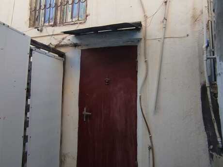 2 otaqlı həyət evi, 35 m², Səbail: 72 000 ₼ 2