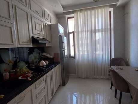 Elan №6401735 - Bakı, Əhmədli m., 3 otaqlı, 117 m², 4/6 mərtəbə