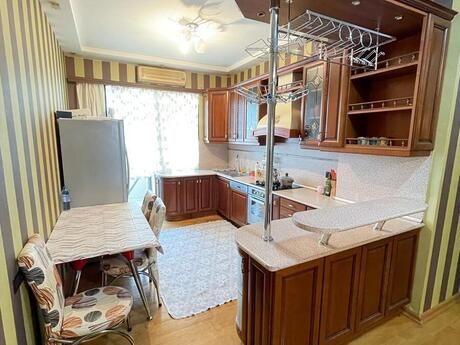 Kirayə 2 otaqlı mənzil, 90 m², 8 Noyabr: 700 ₼/ay 5