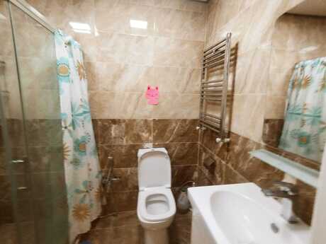 Kirayə 2 otaqlı mənzil, 75 m², Qara Qarayev: 750 ₼/ay 3