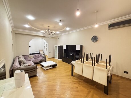Kirayə 3 otaqlı mənzil, 130 m², Elmlər Akademiyası: 1 200 ₼/ay 2