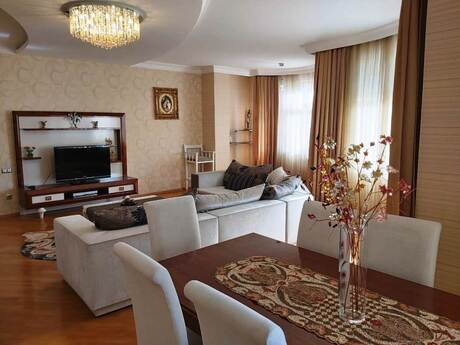 Elan №6401956 - Bakı, Nəriman Nərimanov m., 4 otaqlı, 164 m², 10/17 mərtəbə