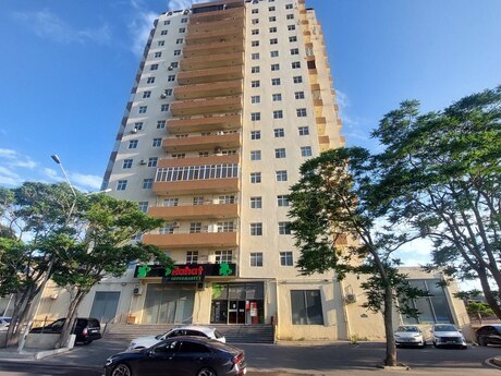 Elan №6401992 - Bakı, Qaraçuxur q., 2 otaqlı, 42 m², 11/16 mərtəbə